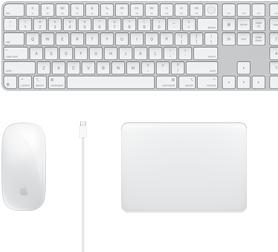 Schreibtischansicht mit Magic Mouse, USB‑C Kabel, Magic Trackpad und Magic Keyboard mit Ziffernblock Zubehör