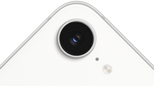 iPhone 17e, Teilansicht der Rückseite, Weiß, Fusion Kamera oben